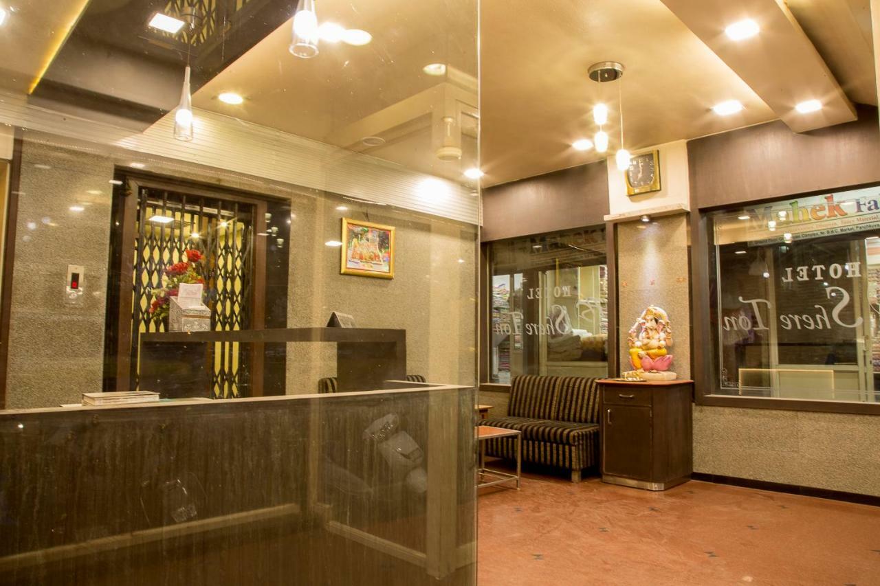 Hotel Shertown 阿穆达巴 外观 照片